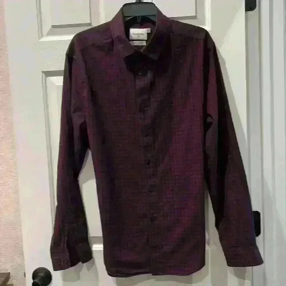 Goodfellow & Co, navy and burgundy check long sleeve shirt. Size XL - Picture 2 of 5